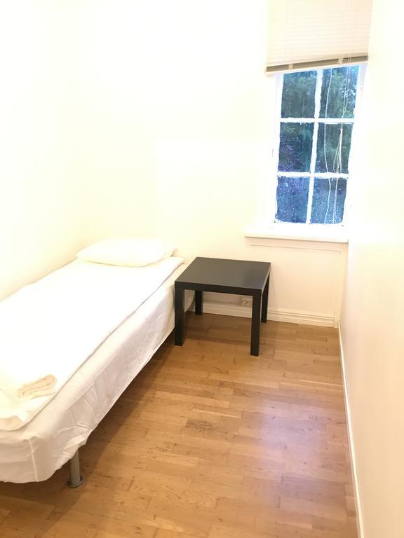 Centrum Box Hotel 2*